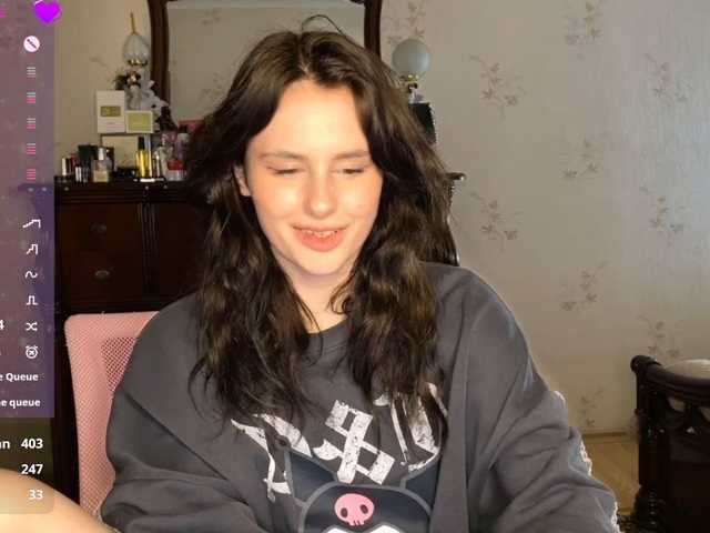 MilaElin live cam on BongaCams