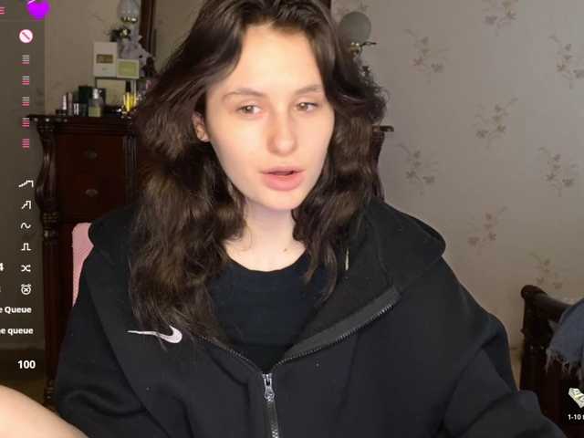 MilaElin live cam on BongaCams