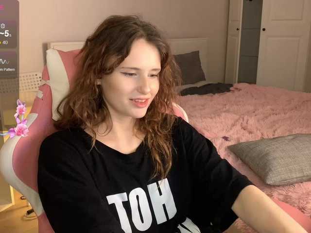 MilaElin live cam on BongaCams