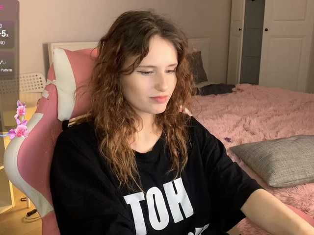 MilaElin live cam on BongaCams
