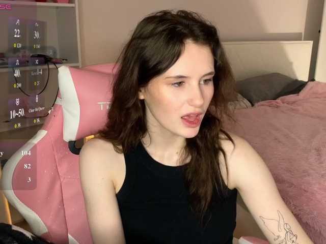 MilaElin live cam on BongaCams