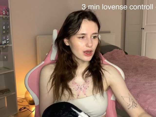 MilaElin live cam on BongaCams