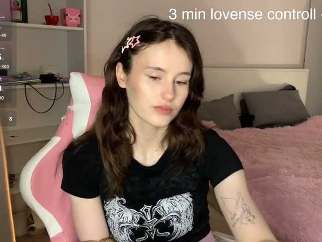 MilaElin live cam on BongaCams