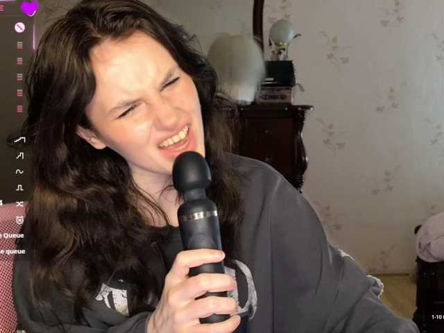MilaElin live cam on BongaCams