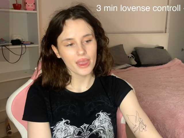 MilaElin live cam on BongaCams