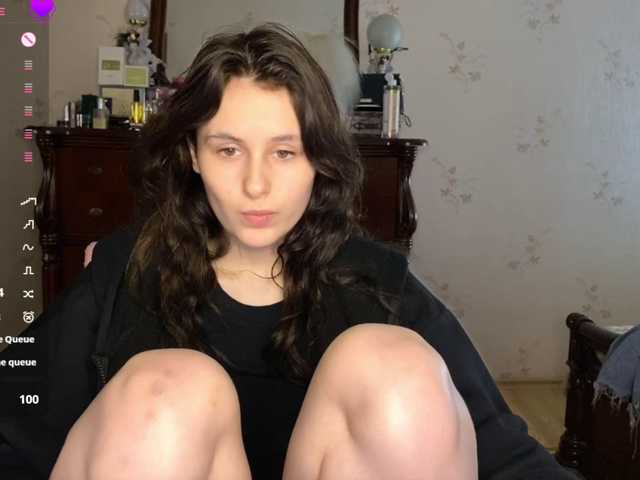 MilaElin live cam on BongaCams