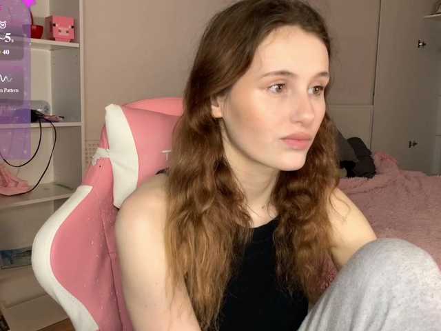 MilaElin live cam on BongaCams