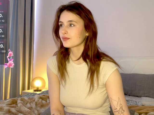 MilaElin live cam on BongaCams