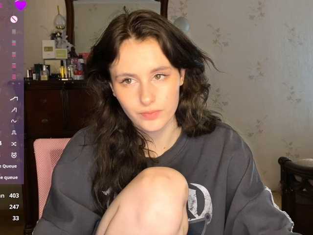 MilaElin live cam on BongaCams