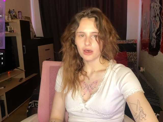 MilaElin live cam on BongaCams