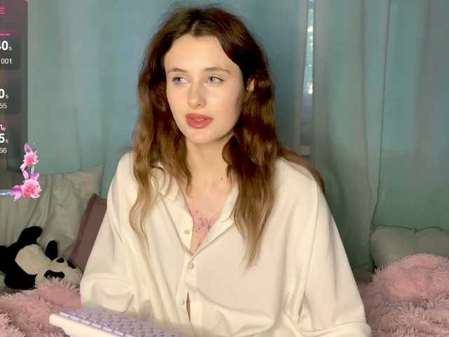 MilaElin live cam on BongaCams