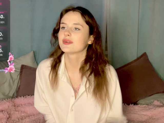 MilaElin live cam on BongaCams