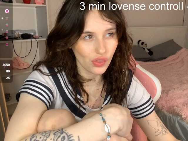 MilaElin live cam on BongaCams
