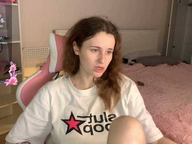 MilaElin live cam on BongaCams
