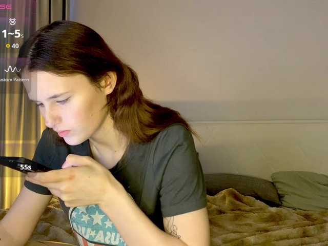 MilaElin live cam on BongaCams