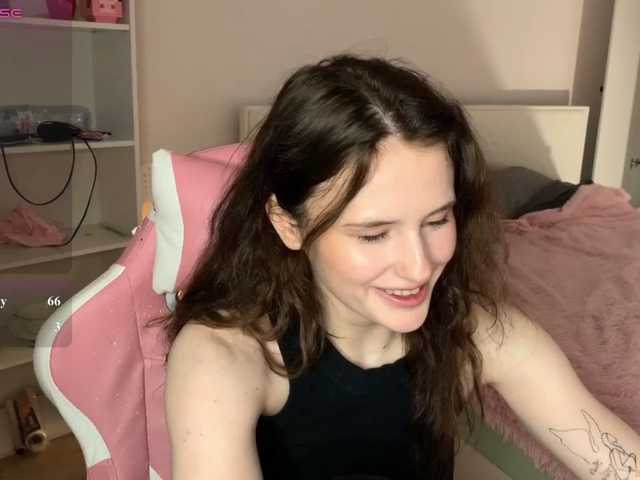 MilaElin live cam on BongaCams