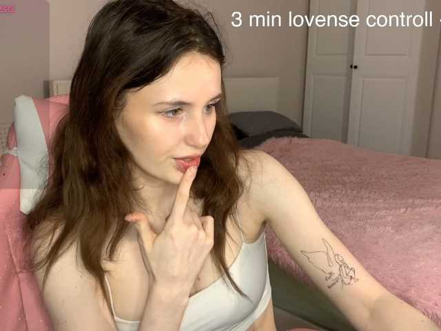 MilaElin live cam on BongaCams