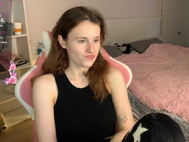 MilaElin live cam on BongaCams