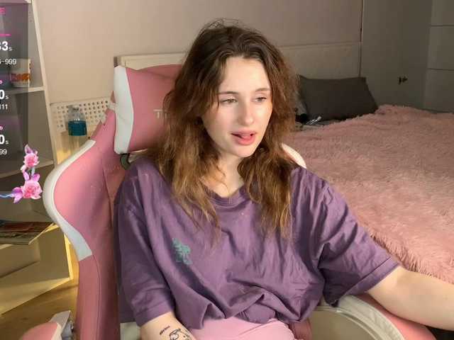 MilaElin live cam on BongaCams