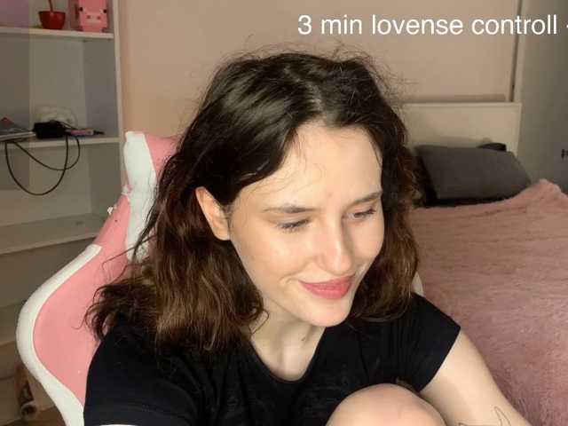 MilaElin live cam on BongaCams