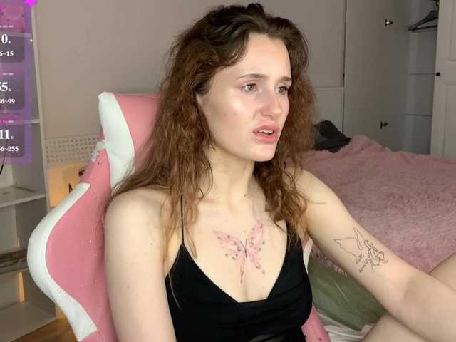 MilaElin live cam on BongaCams