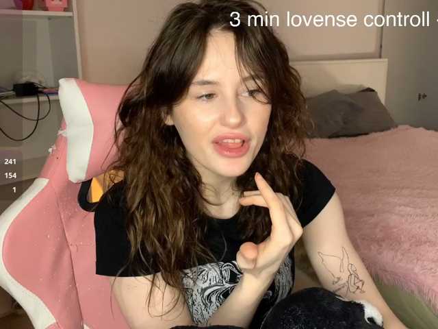 MilaElin live cam on BongaCams