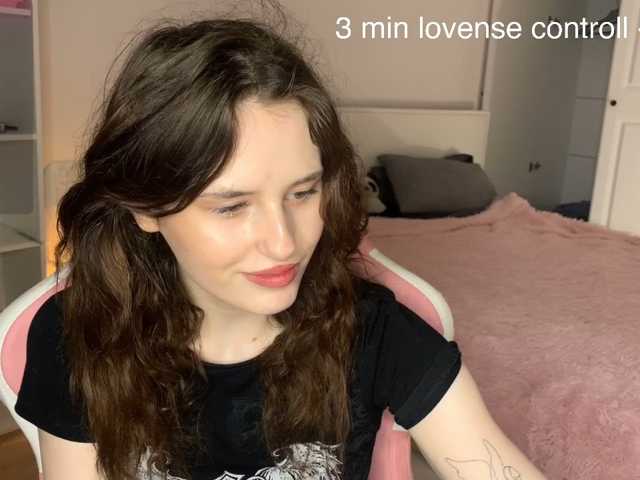 MilaElin live cam on BongaCams