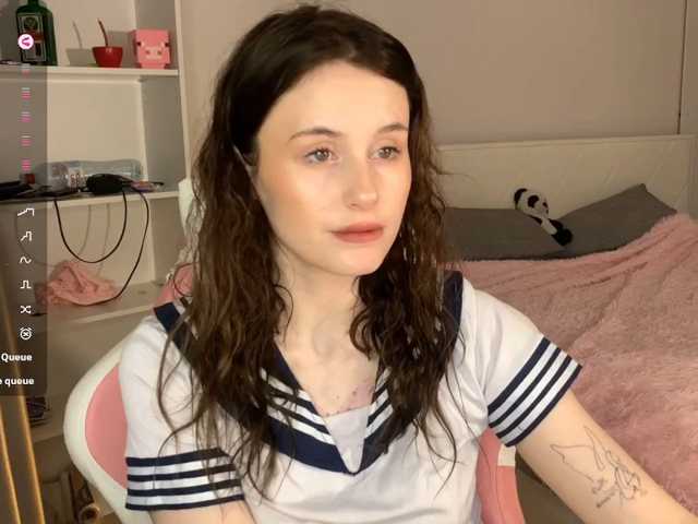 MilaElin live cam on BongaCams