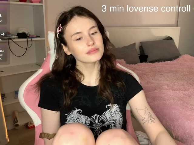 MilaElin live cam on BongaCams