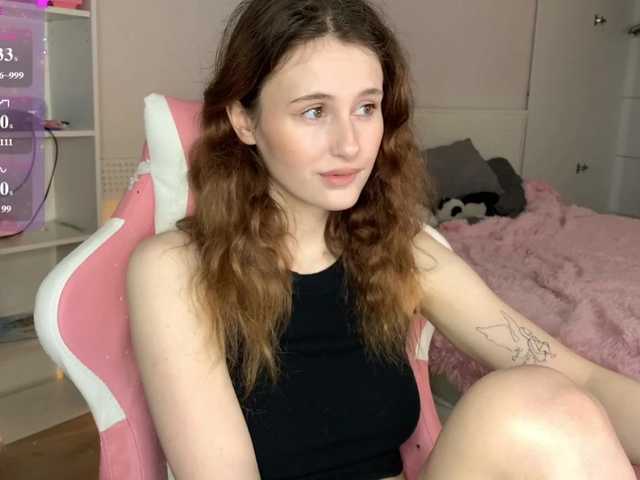 MilaElin live cam preview