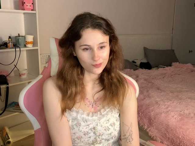 MilaElin live cam on BongaCams