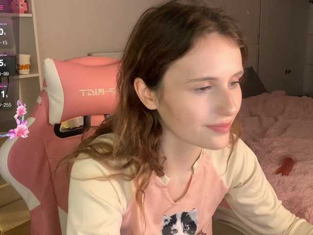 MilaElin live cam on BongaCams