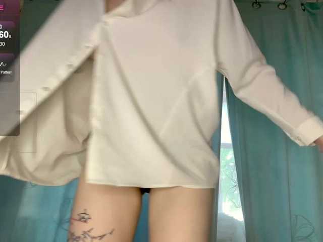 MilaElin live cam on BongaCams