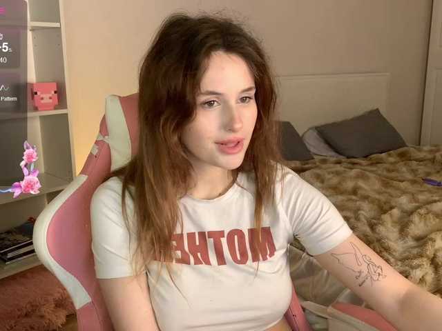 MilaElin live cam on BongaCams