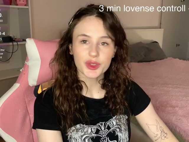 MilaElin live cam on BongaCams