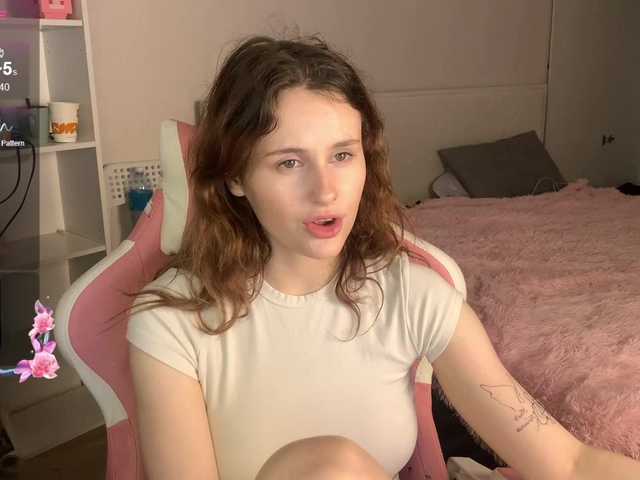 MilaElin live cam on BongaCams