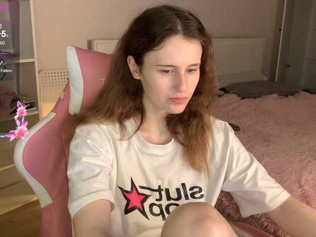 MilaElin live cam on BongaCams