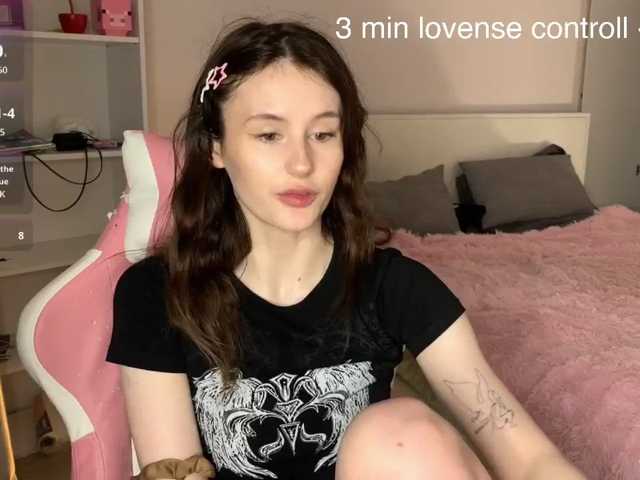 MilaElin live cam on BongaCams