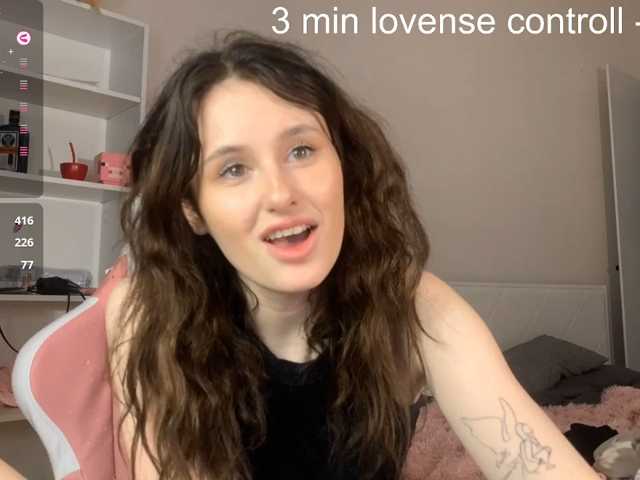 MilaElin live cam on BongaCams