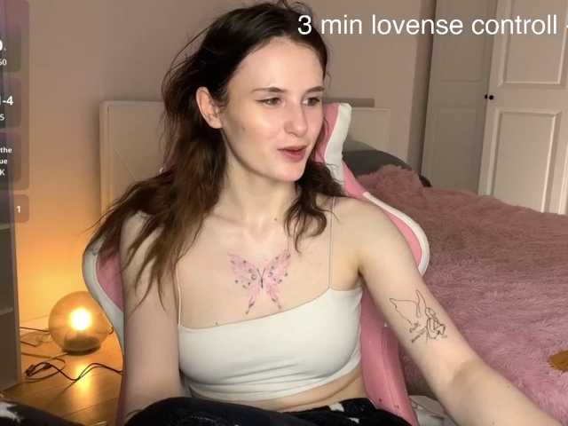 MilaElin live cam preview