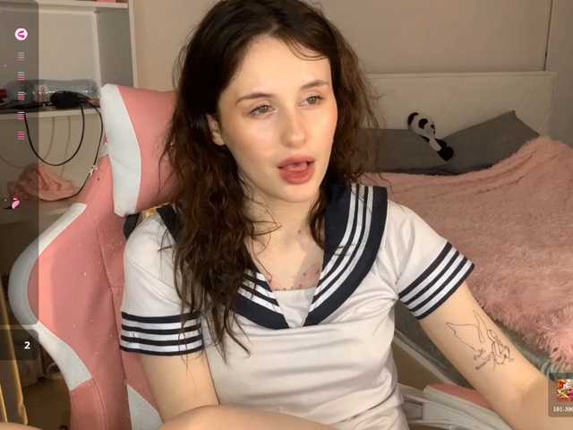 MilaElin live cam on BongaCams