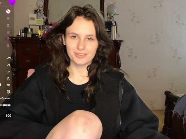 MilaElin live cam on BongaCams