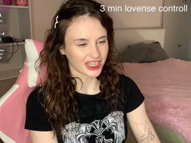 MilaElin live cam on BongaCams