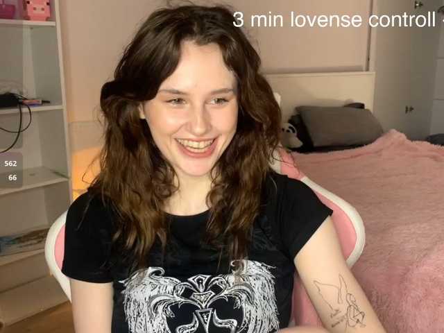 MilaElin live cam on BongaCams