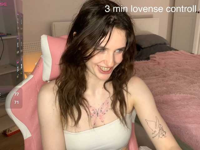 MilaElin live cam preview
