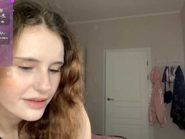 MilaElin live cam on BongaCams