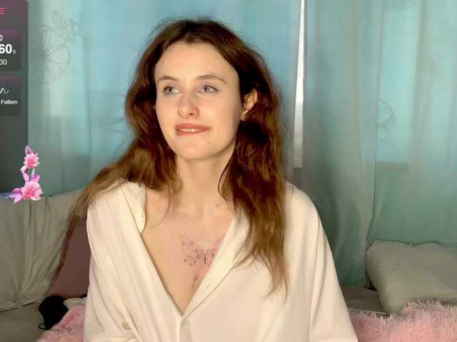 MilaElin live cam on BongaCams