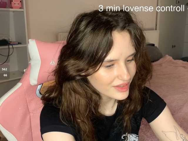 MilaElin live cam on BongaCams