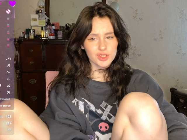 MilaElin live cam on BongaCams