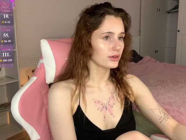 MilaElin live cam on BongaCams